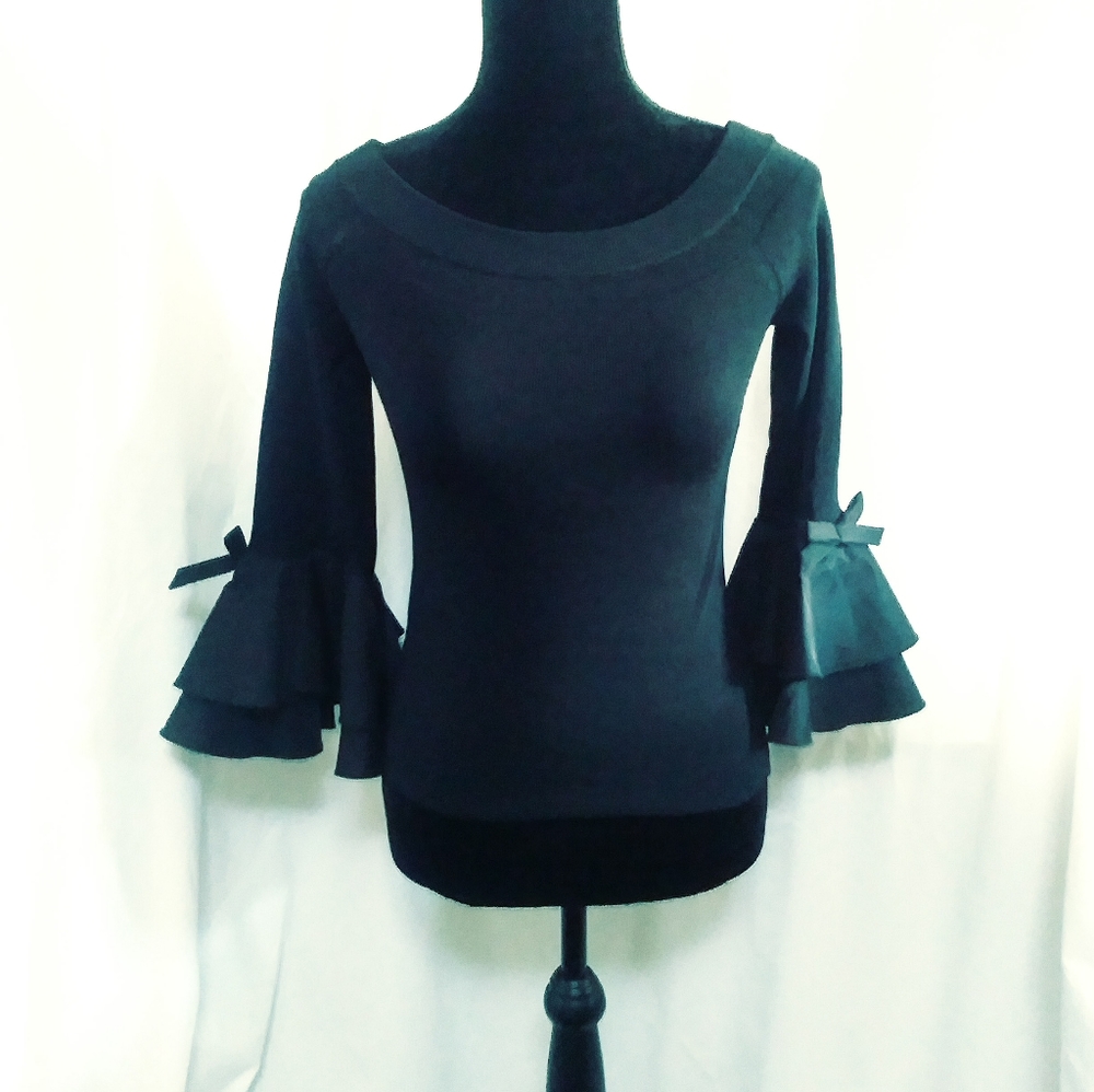 Black womens bell arm with bow long sleeve